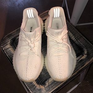 White yeezy’s